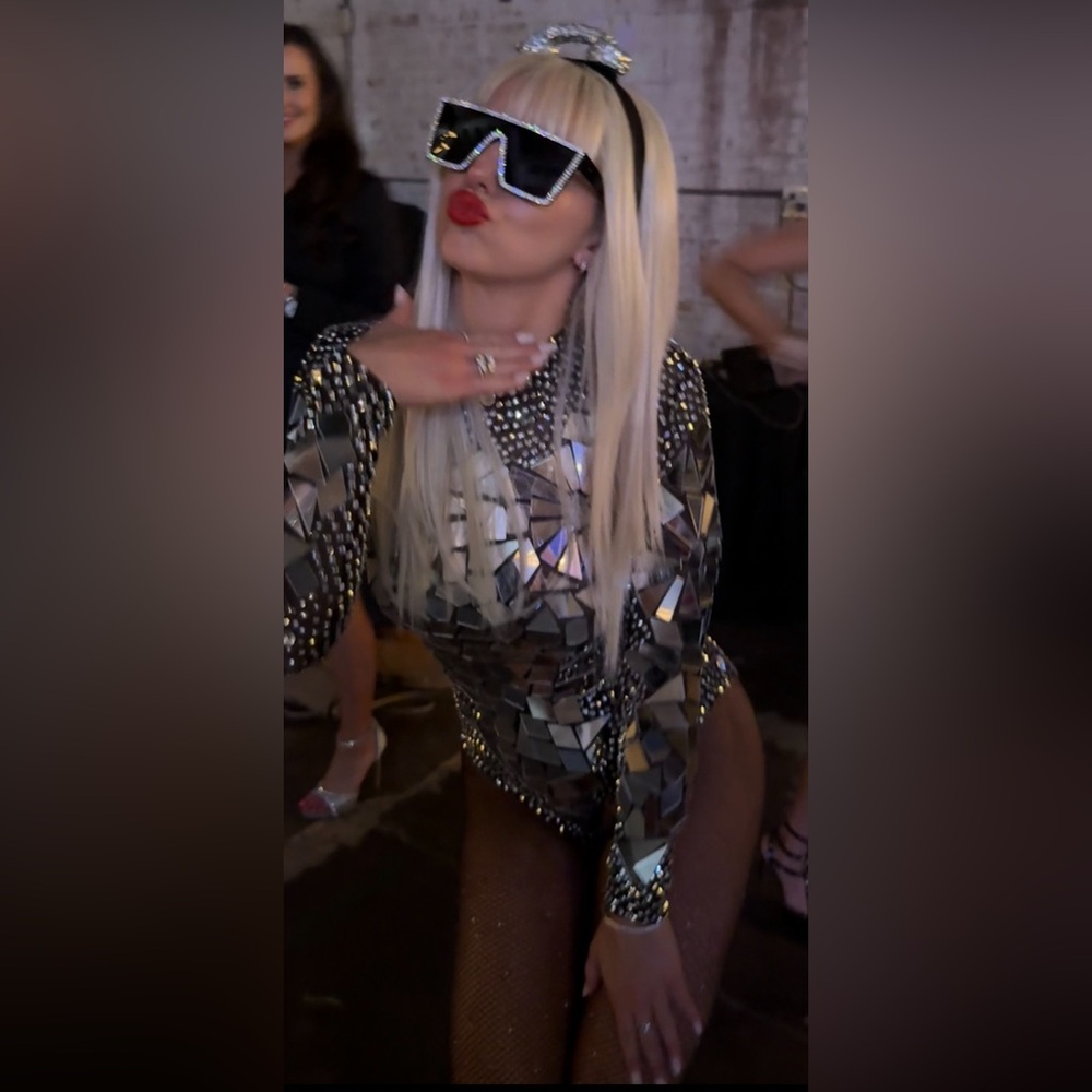 Mirrored Long Sleeve Bodysuit - Picture 4 of 6